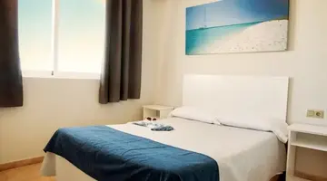 HOTEL LOS JAZMINES