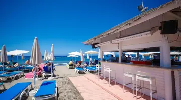 Hotel Los Olivos Beach Resort