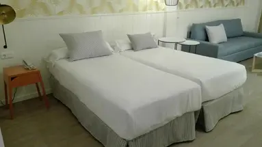 Hotel Los Olivos Beach Resort