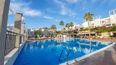 Hotel Los Olivos Beach Resort