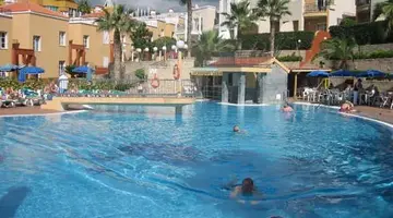 Hotel Los Olivos Beach Resort