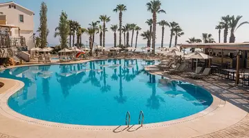 Hotel Louis Althea Beach