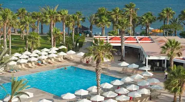 Hotel Louis Phaethon Beach
