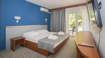 Hotel Lumbarda (New Management 2023)