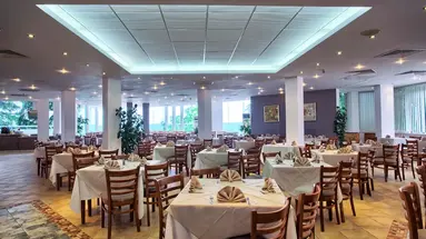 Hotel "Luna"