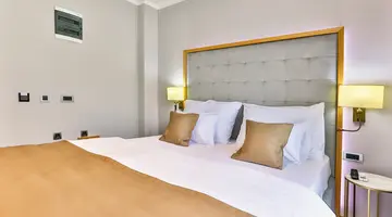 HOTEL LUSSO MARE BY AYCON