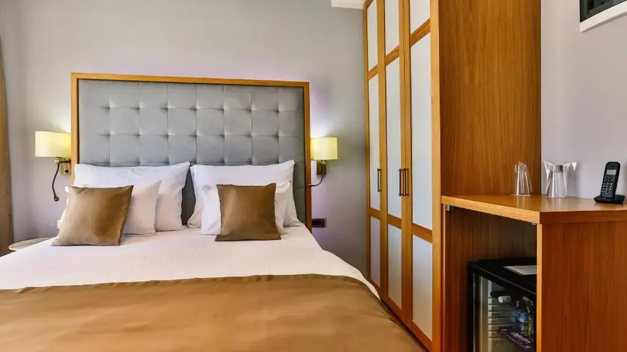 HOTEL LUSSO MARE BY AYCON