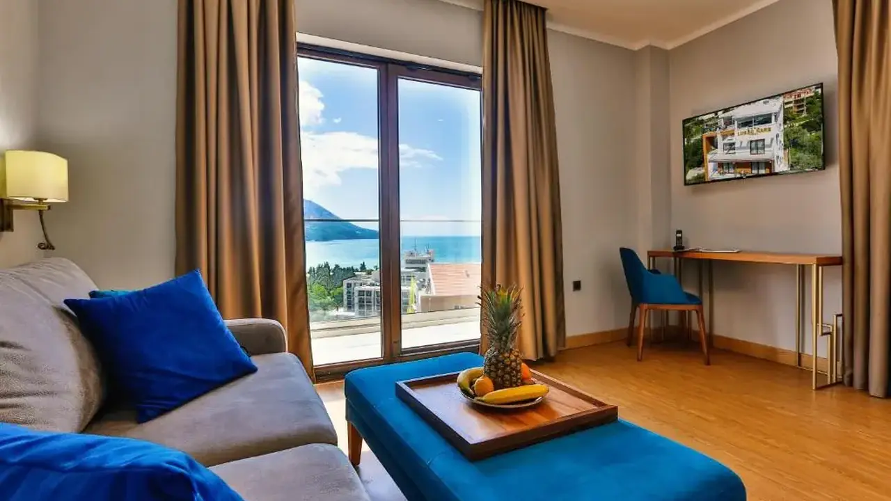 HOTEL LUSSO MARE BY AYCON
