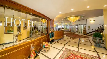 Hotel Luxor & Cairo