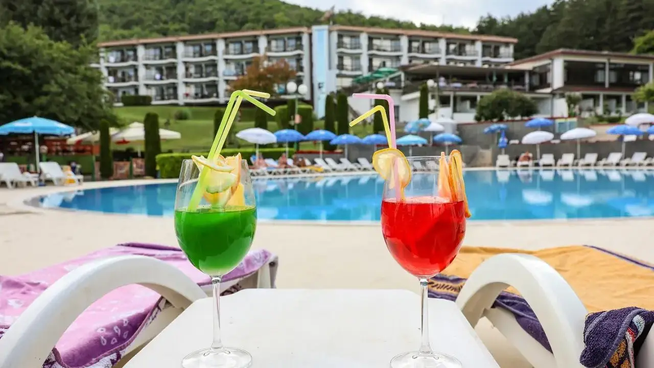 Hotel Makpetrol
