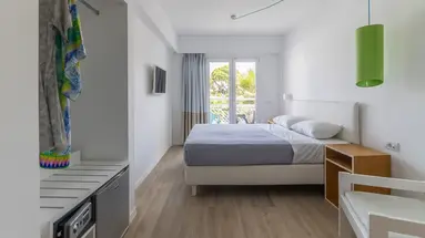 Hotel Marathon Beach Resort