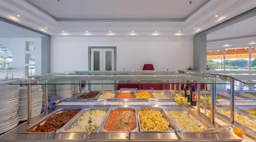 Hotel Marebello Beach