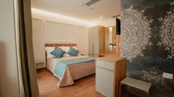 HOTEL MARTINESS