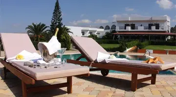 Hotel Matheo Villas & Suites