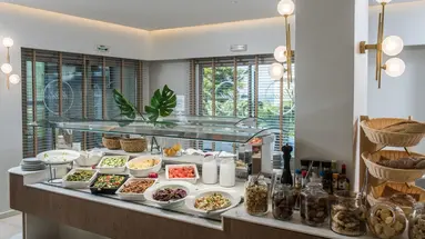 Hotel Matheo Villas & Suites