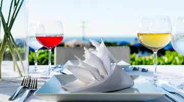 Hotel Matheo Villas & Suites