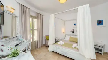Hotel Mathios Village