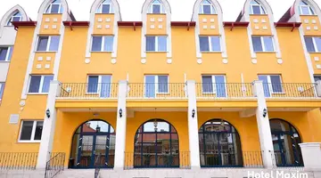 Hotel Maxim
