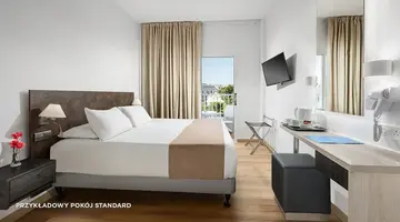 Hotel Mayfair Gardens