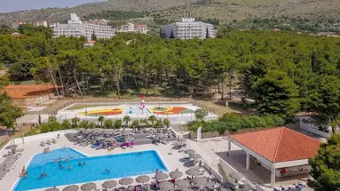 Hotel Medena Plus