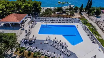 Hotel Medena Plus