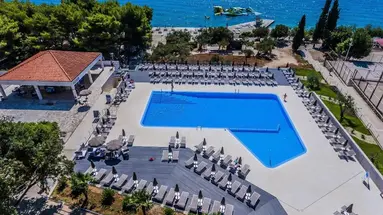 Hotel Medena Plus