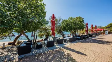 Hotel Medena Plus