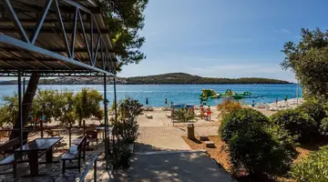 Hotel Medena Plus