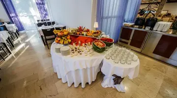 Hotel Medena Plus