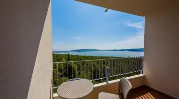 Hotel Medena Plus