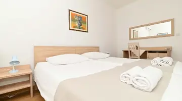 HOTEL MEDENA***