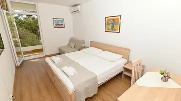 Hotel Medena