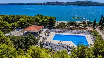 HOTEL MEDENA***