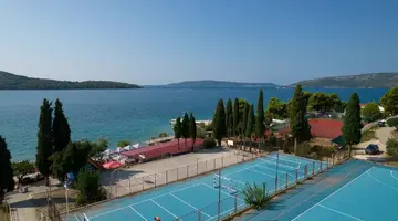 HOTEL MEDENA***