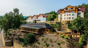 Hotel & Medi Spa Bialy Kamien