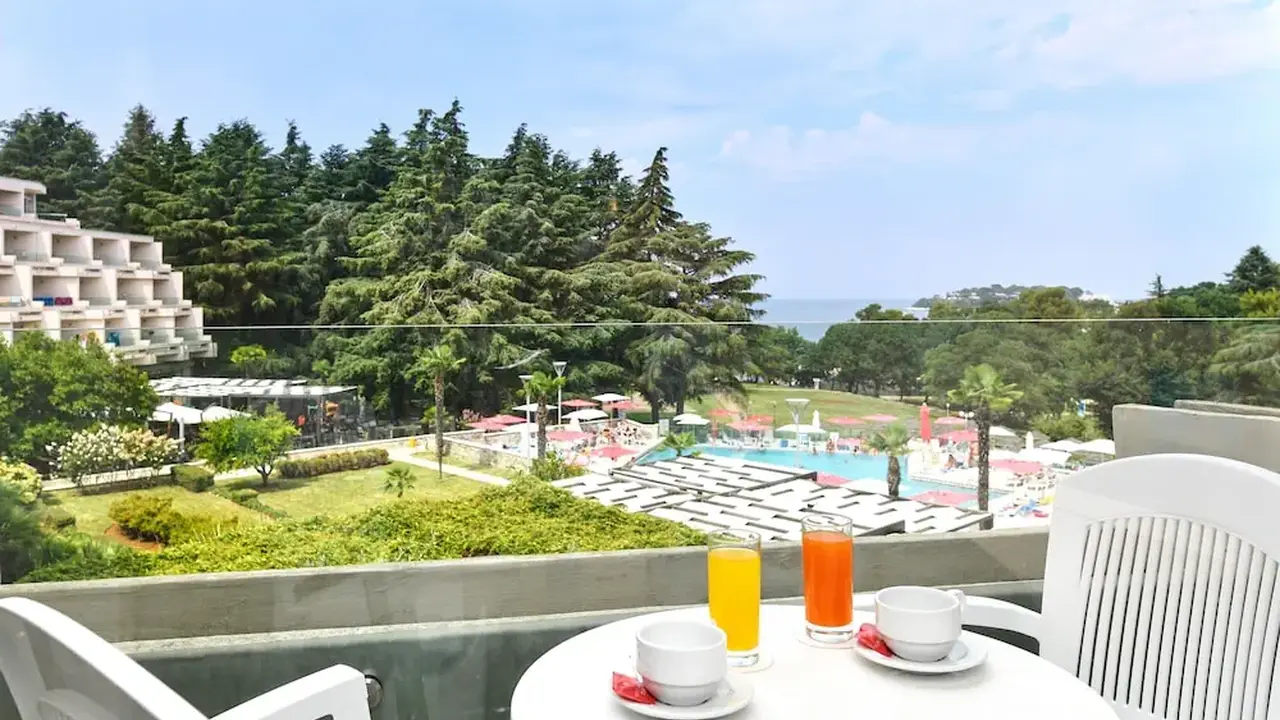Hotel Mediteran Plava Laguna