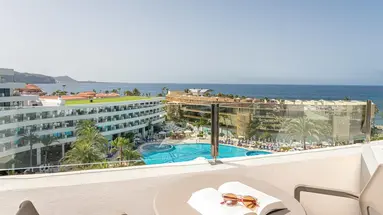 Hotel Mediterranean Palace