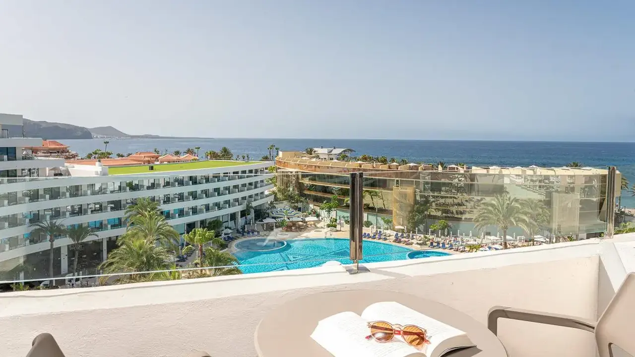 Hotel Mediterranean Palace