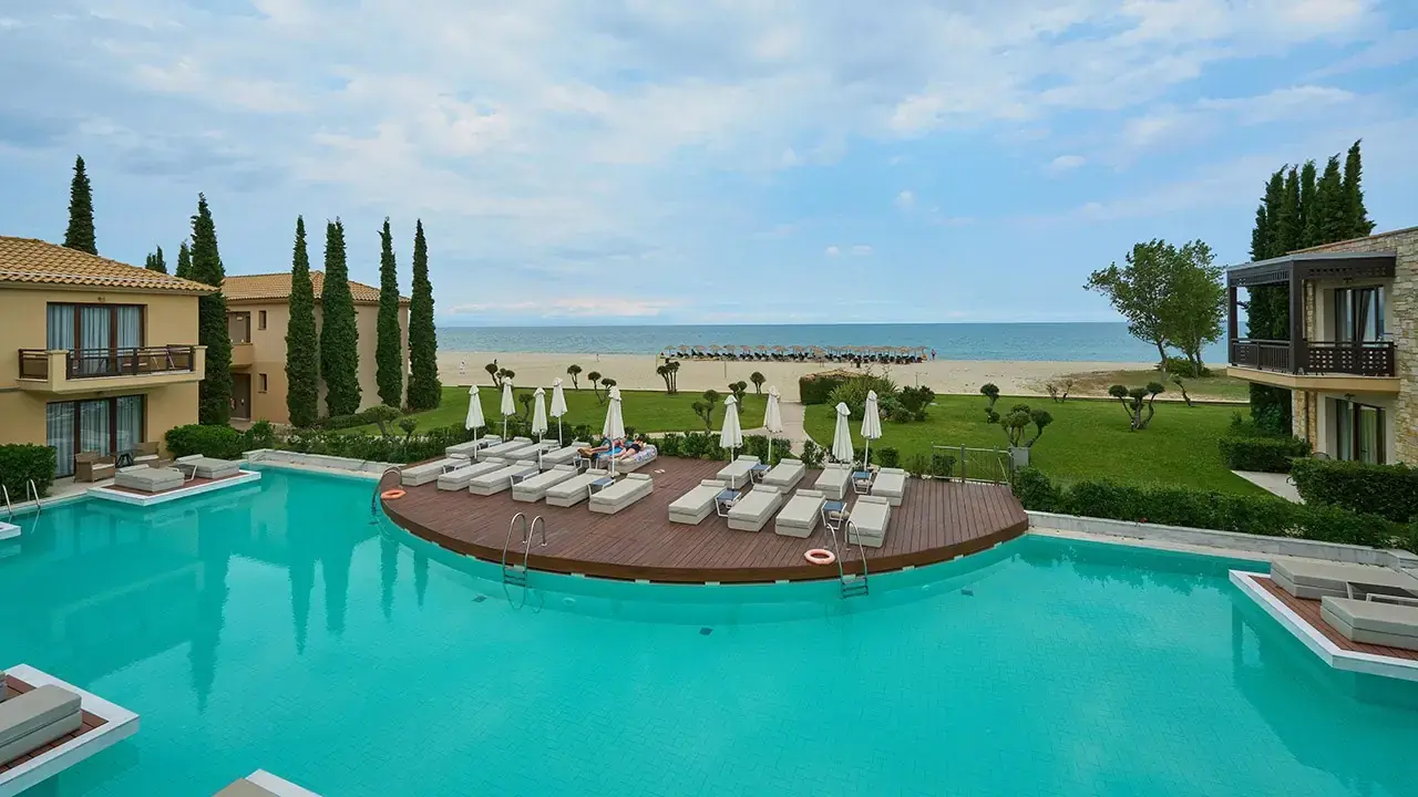 Hotel Mediterranean Village