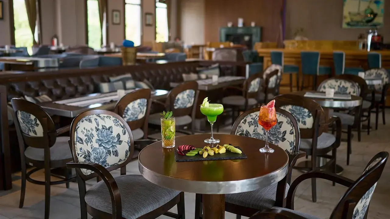 Hotel Mediterranean Village