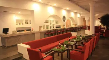 HOTEL MENARA