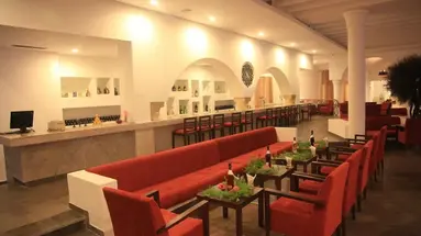 HOTEL MENARA