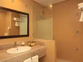 HOTEL MENARA