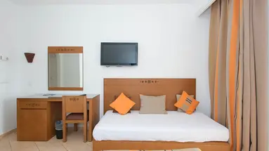 HOTEL MENARA