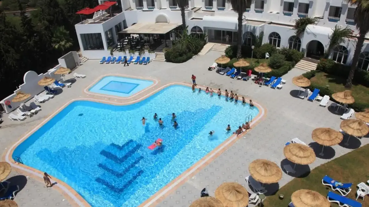 Hotel Menara