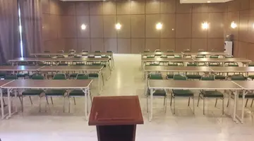 HOTEL MENARA