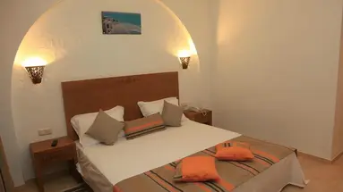 HOTEL MENARA