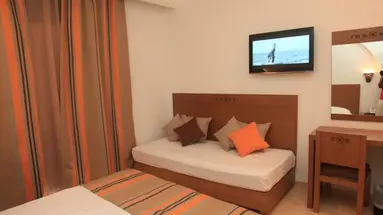 HOTEL MENARA