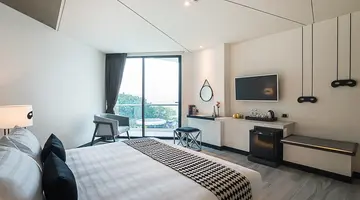 HOTEL MERA MARE