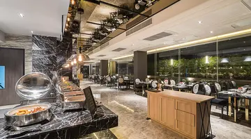 HOTEL MERA MARE